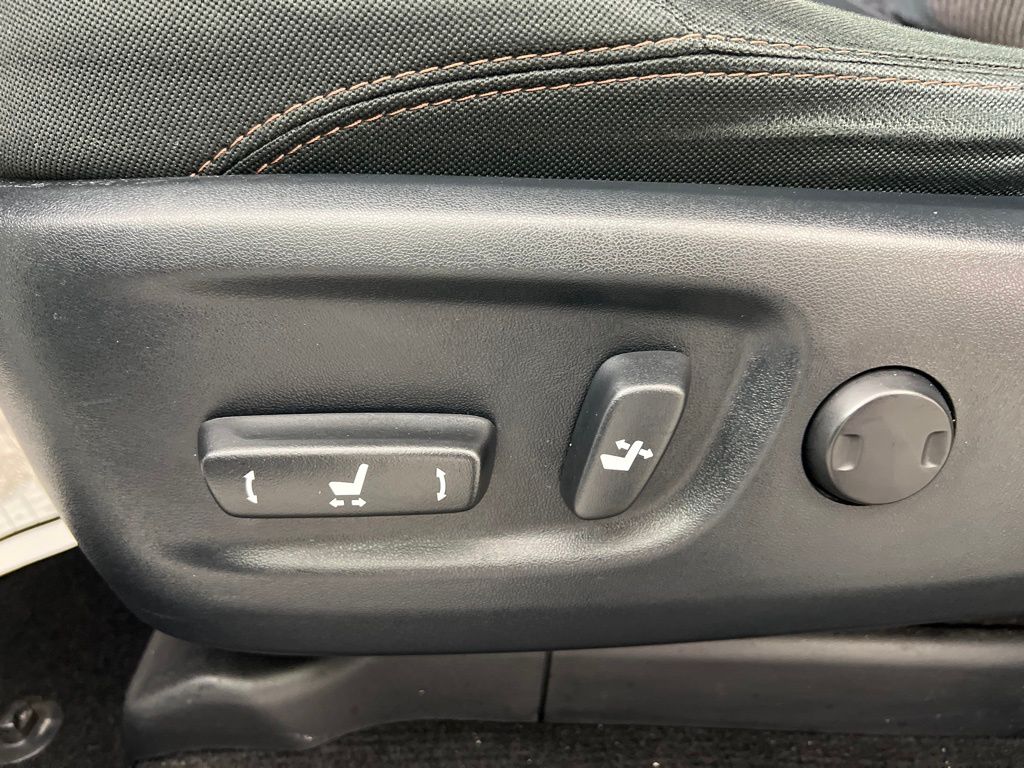 Used 2022 White Toyota Trail image 7