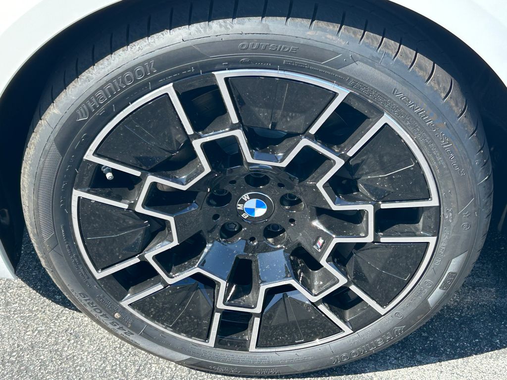 Thumbnail: 2026 BMW 4 Series - 9