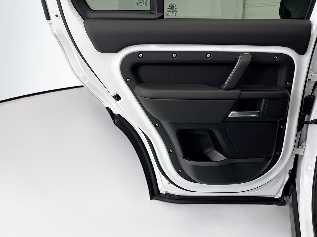 Thumbnail: 2026 Land Rover Defender - 25