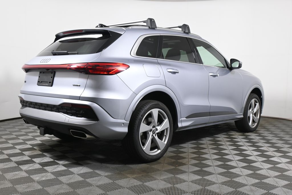 Thumbnail: 2025 Audi Q5 - 7