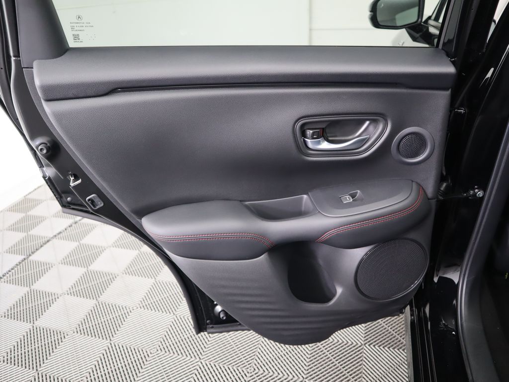 Thumbnail: 2025 Acura ADX - 28