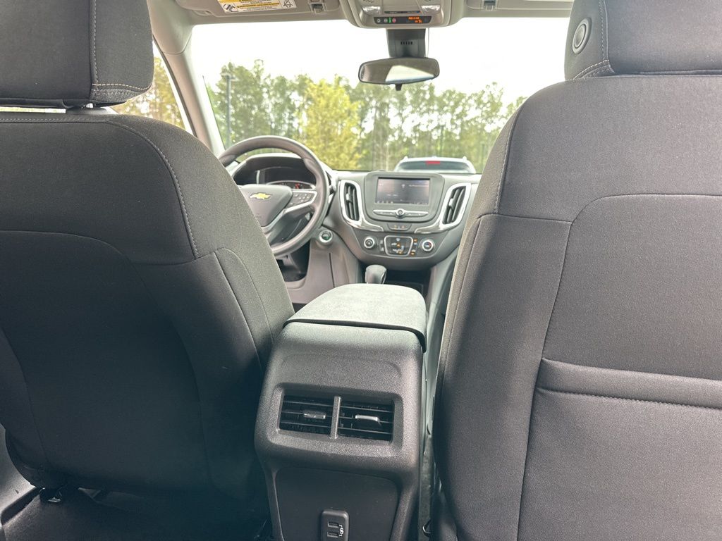 2022 Summit White Chevrolet Equinox LT FWD SUV