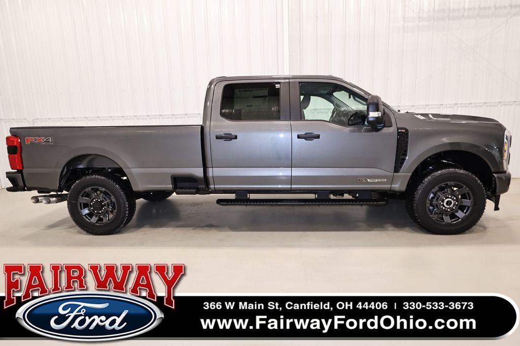 Carbonized Gray Metallic 2026 Ford F-350 Super Duty XL Crew Cab 4WD Pickup Truck Four-Wheel Drive Automatic