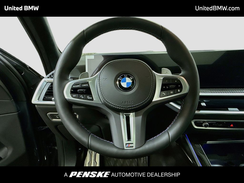 Thumbnail: 2026 BMW X7 - 13