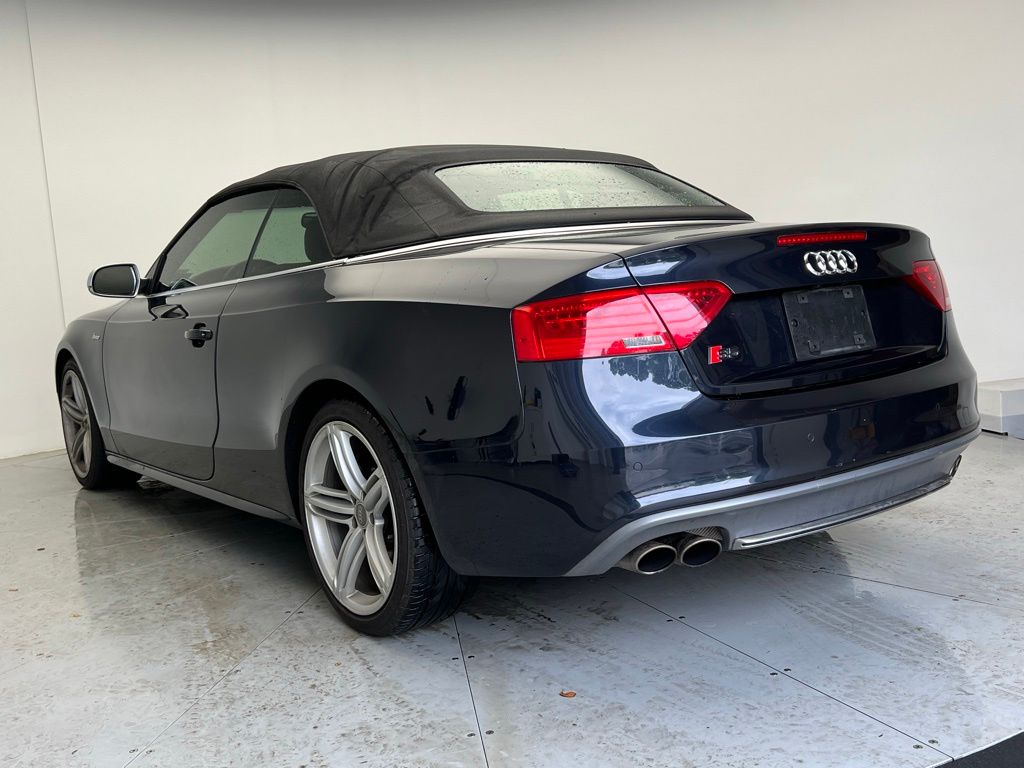 Thumbnail: 2013 Audi S5 - 8
