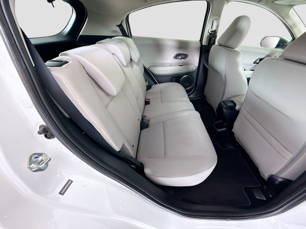 Thumbnail: 2018 Honda HR-V - 22