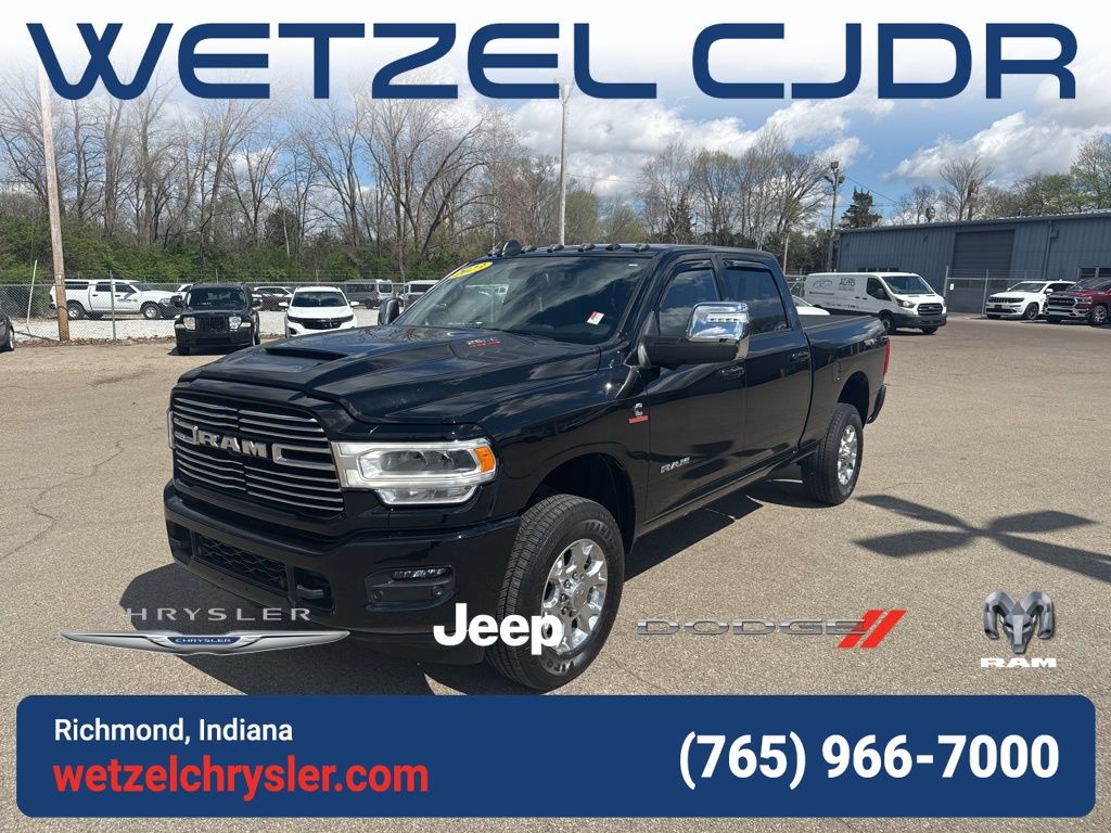 RAM 2500 Laramie Crew Cab 4WD