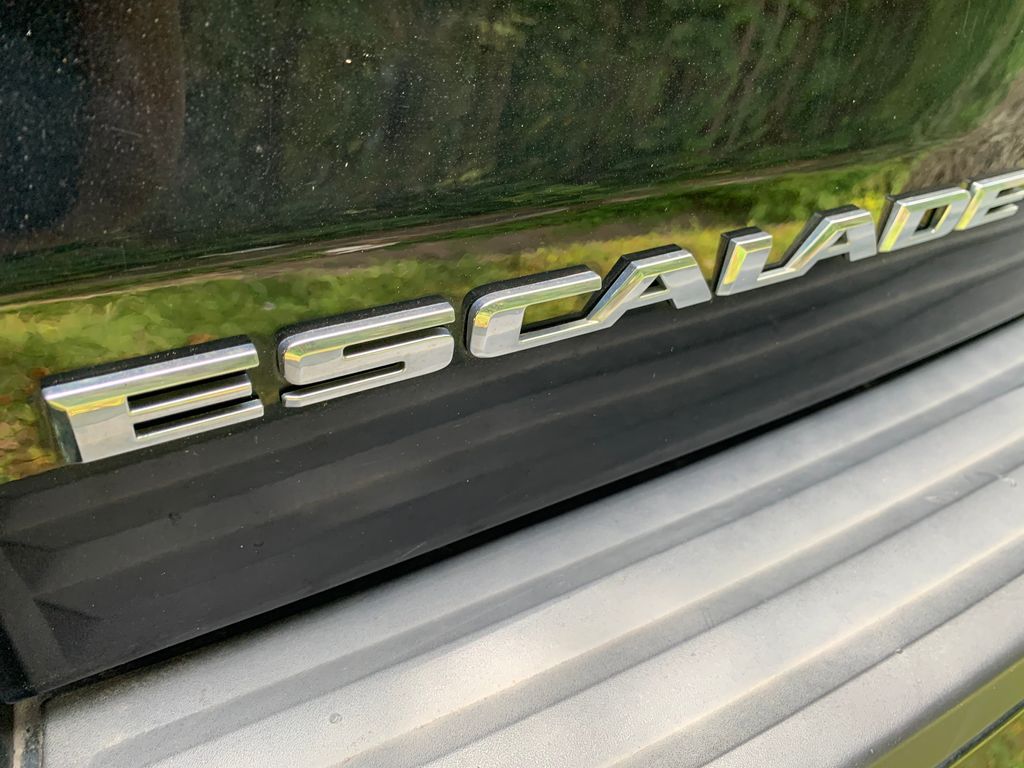 Thumbnail: 2015 Cadillac Escalade - 6