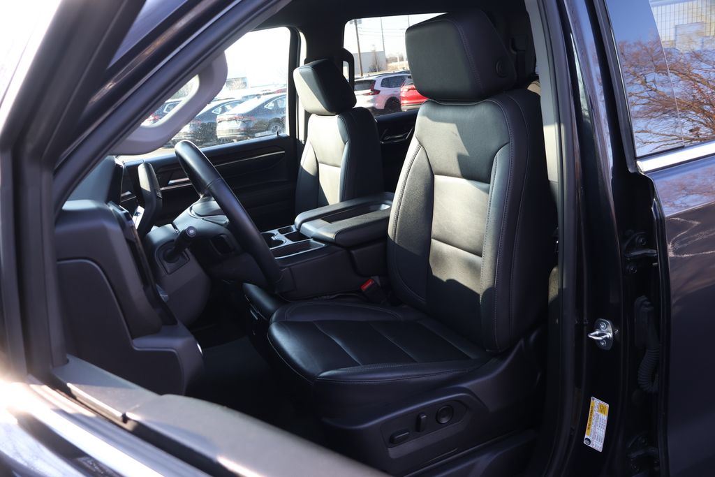 Thumbnail: 2024 GMC Sierra 1500 - 28