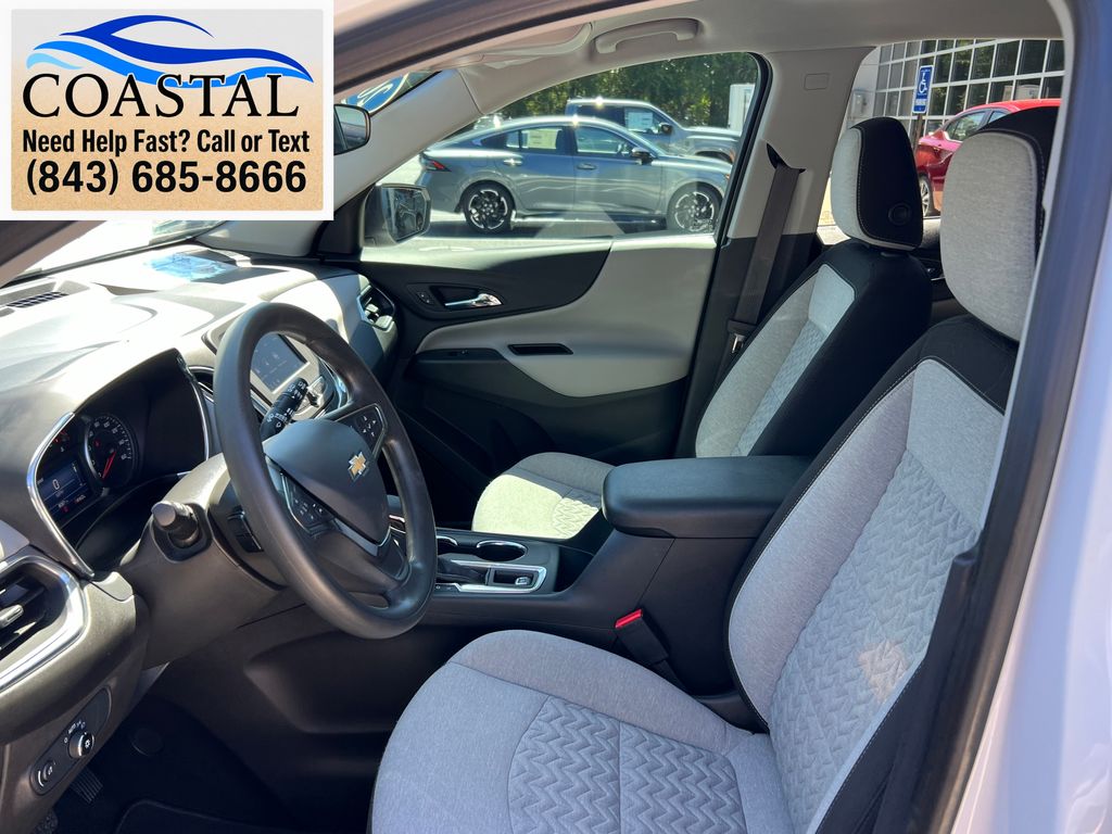 2023 Chevrolet Equinox LS White at Matthews Motors of Wilmington