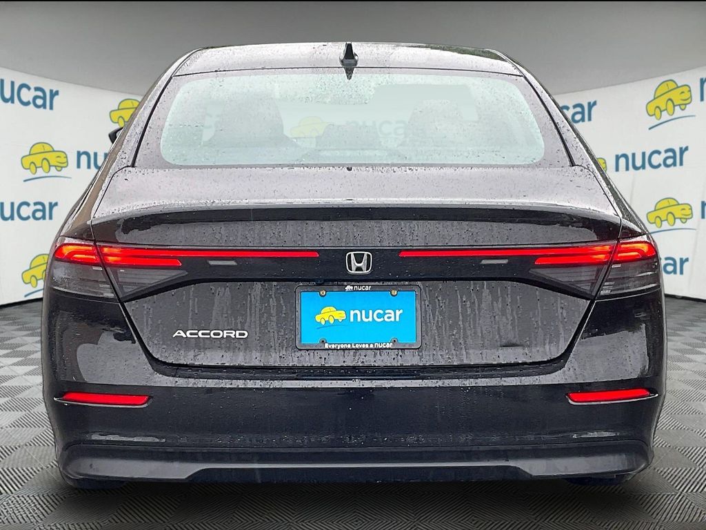 2023 Honda Accord — photo 5
