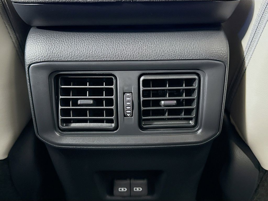 Thumbnail: 2024 Toyota RAV4 - 27