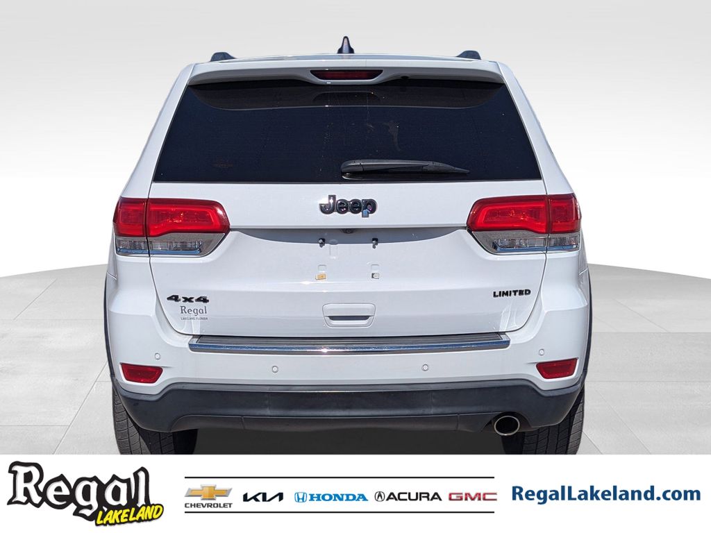 used 2018 Jeep Grand Cherokee car, priced at $15,392