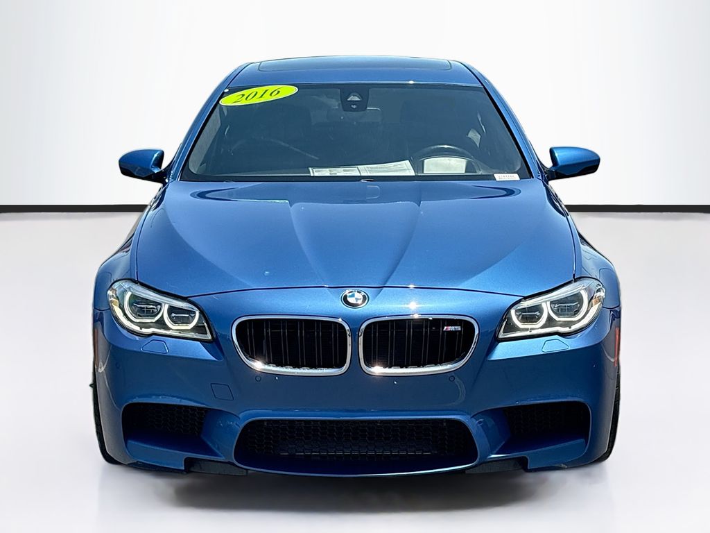 Thumbnail: 2016 BMW M5 - 2