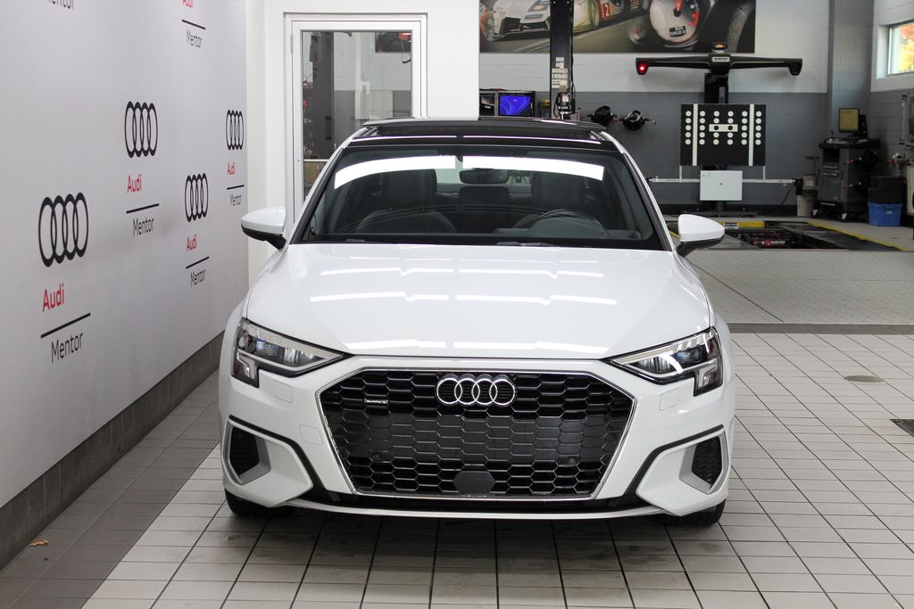 Thumbnail: 2022 Audi A3 - 9