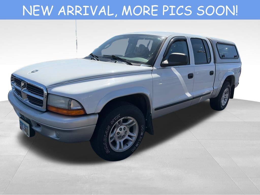 Bright White Clearcoat 2004 Dodge Dakota SLT Quad Cab RWD Pickup Truck Rear-Wheel Drive 5-Speed Automatic