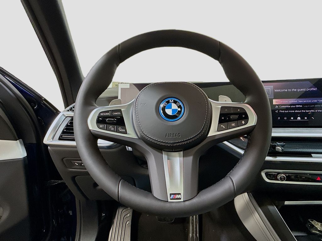 Thumbnail: 2026 BMW X5 - 30