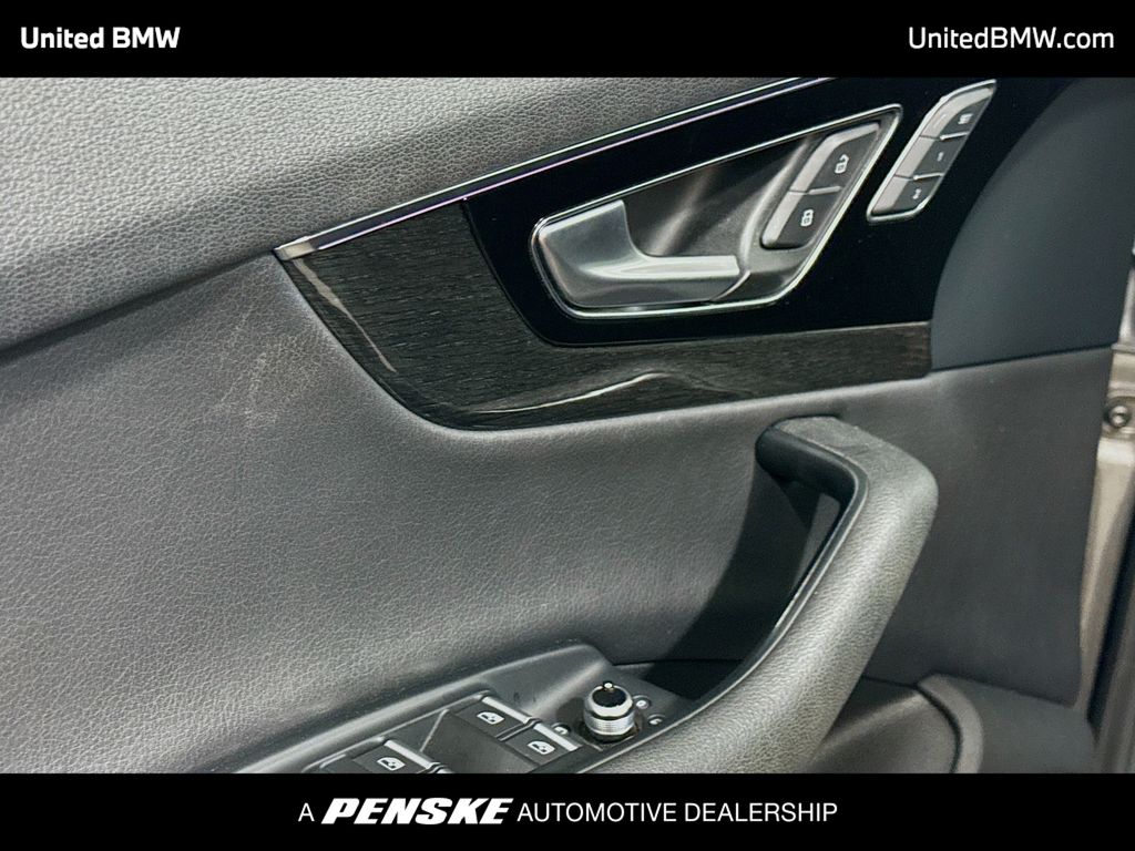 Thumbnail: 2018 Audi Q7 - 3