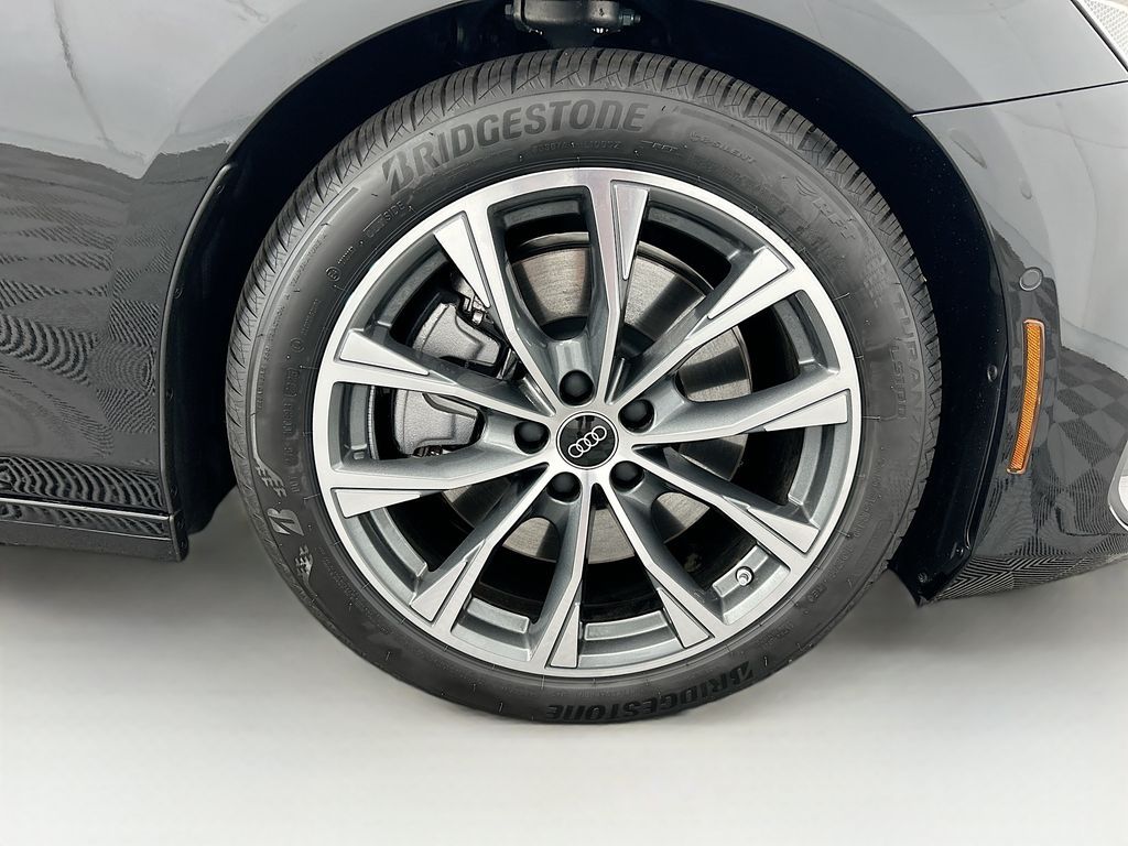 Thumbnail: 2026 Audi A6 - 32