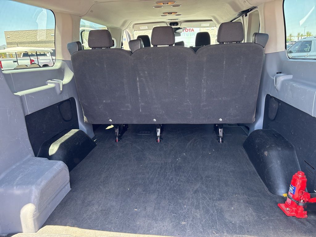 2016 Ford Transit Series 150 XL 11