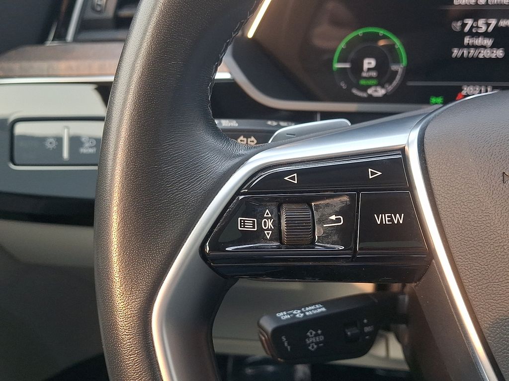 Thumbnail: 2024 Audi Q8 e-tron - 22