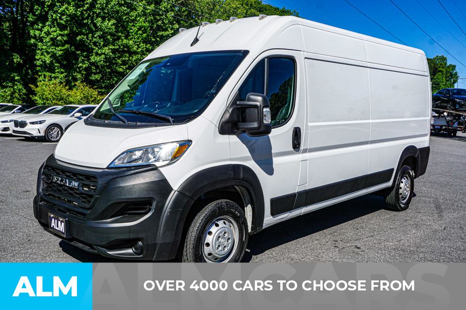 Used 2023 White Ram High Roof image 3