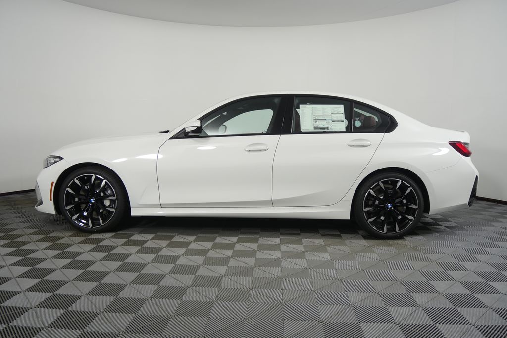 Thumbnail: 2026 BMW 3 Series - 6