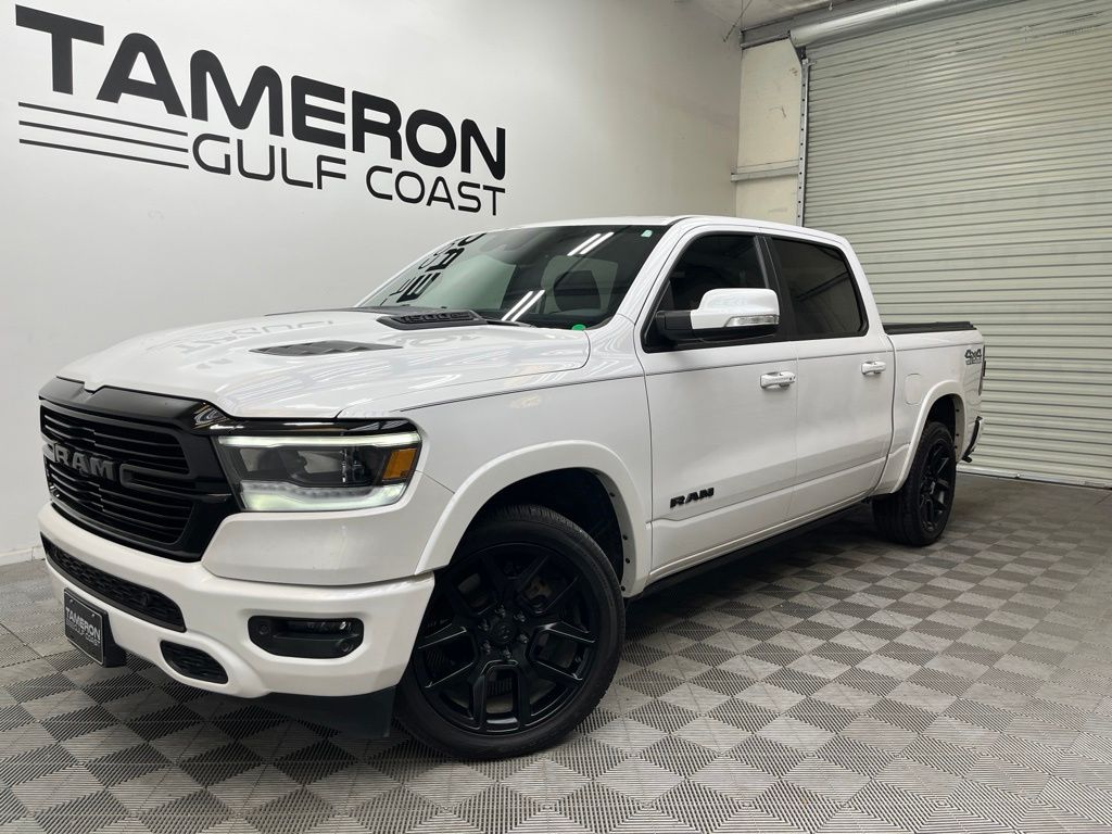 Ivory White Tri-Coat Pearlcoat 2020 RAM 1500 Laramie Crew Cab 4WD Pickup Truck Four-Wheel Drive 8-Speed Automatic