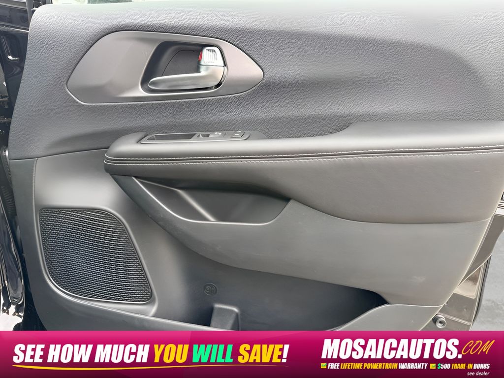 2026 Chrysler Pacifica
