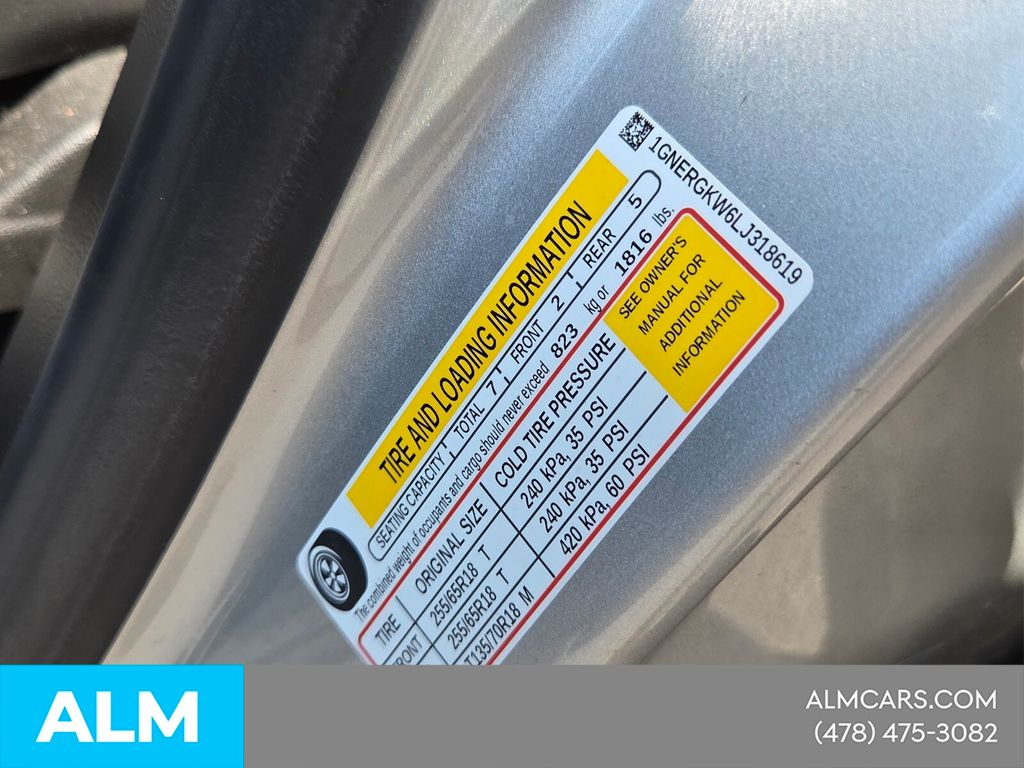 Used 2020 Silver Chevrolet LT image 19