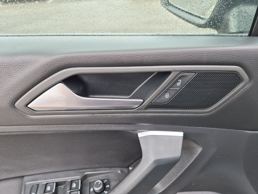 Used Car 2019 Volkswagen Tiguan  2.0t Se For Sale Under $20,000 In Austin, Texas