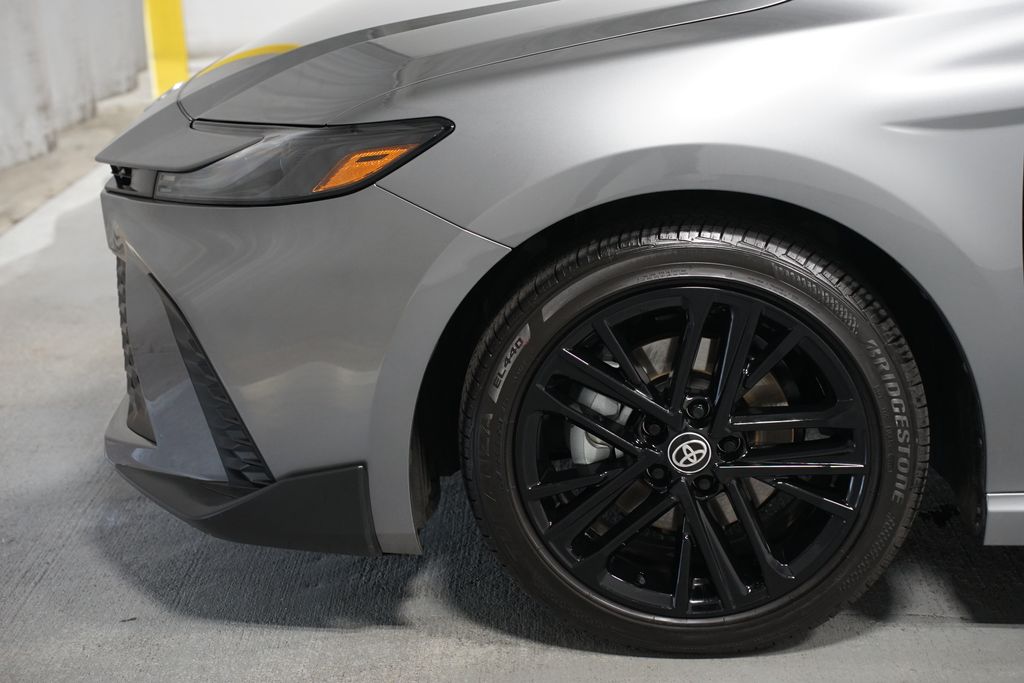 Thumbnail: 2026 Toyota Camry - 5