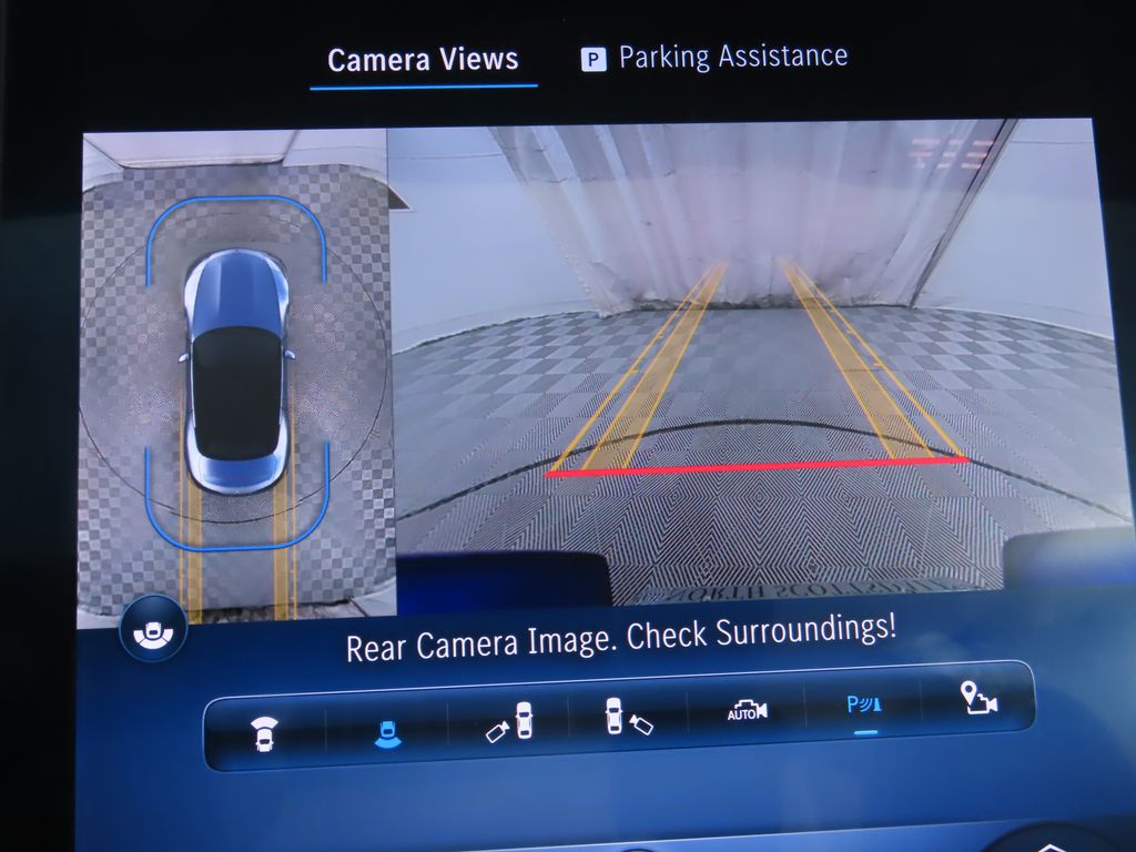 Thumbnail: 2023 Mercedes-Benz SL-Class - 24