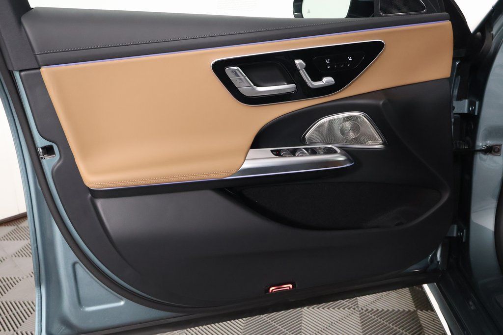 Thumbnail: 2027 Mercedes-Benz E-Class - 7
