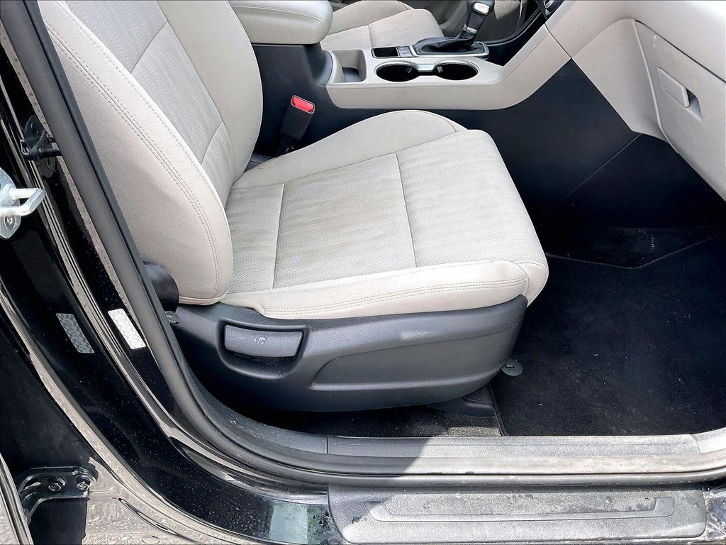 2020 Kia Sportage — photo 35