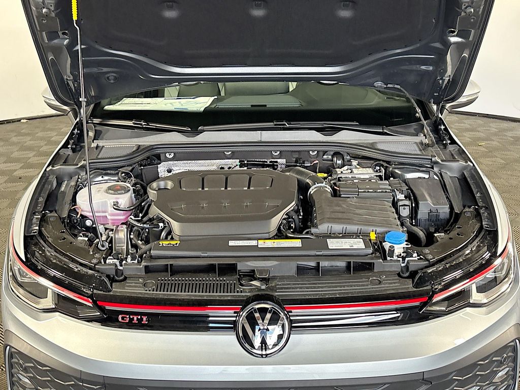 2025 Volkswagen Golf GTI 2.0T SE
