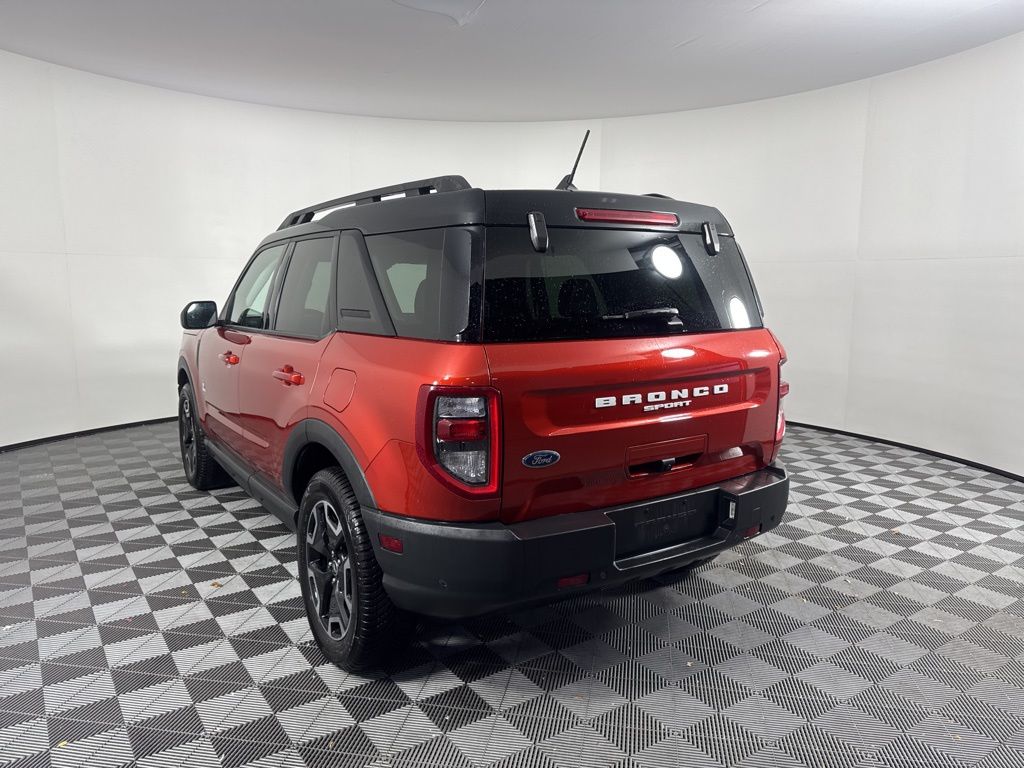 Thumbnail: 2023 Ford Bronco Sport - 7