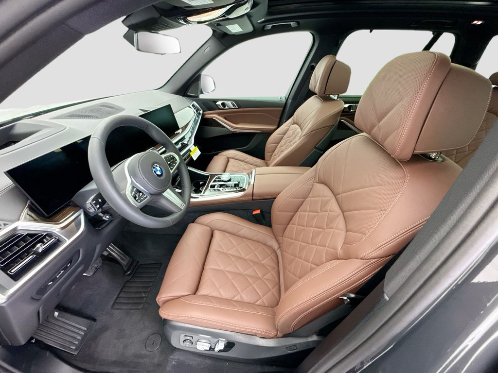 Thumbnail: 2026 BMW X5 - 18