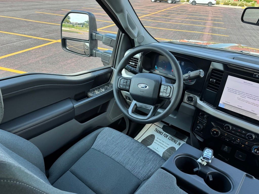 2026 Ford F-250 Super Duty XLT