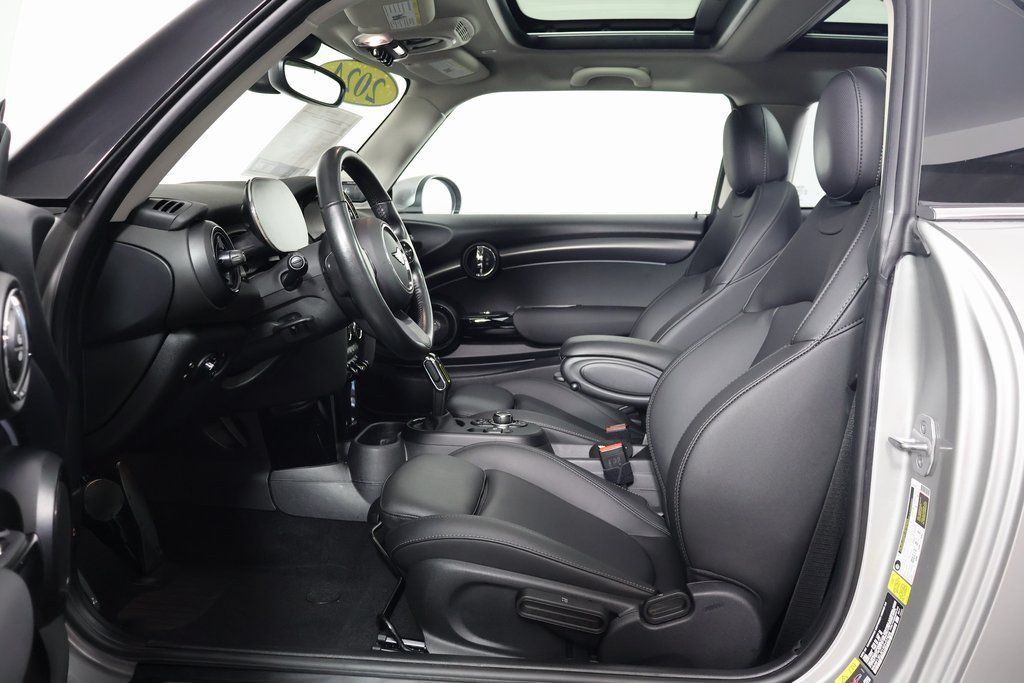 Thumbnail: 2024 MINI Cooper - 10