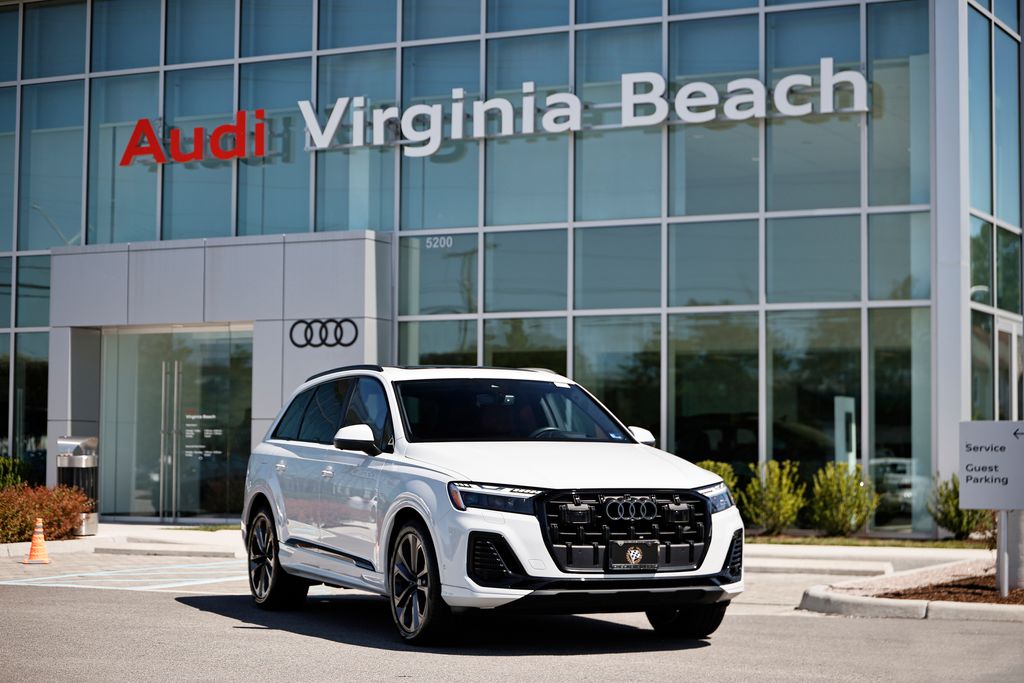 White 2025 Audi Q7 SUV / Crossover All-Wheel Drive 8-Speed Automatic