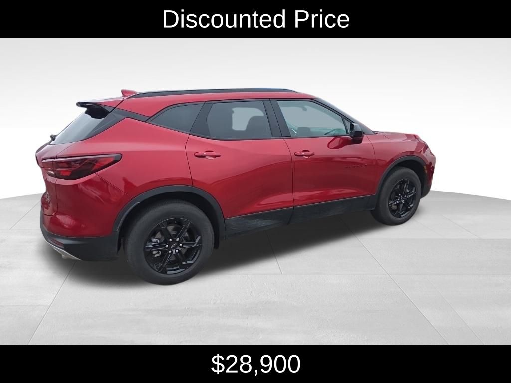 View vehicle photo 3