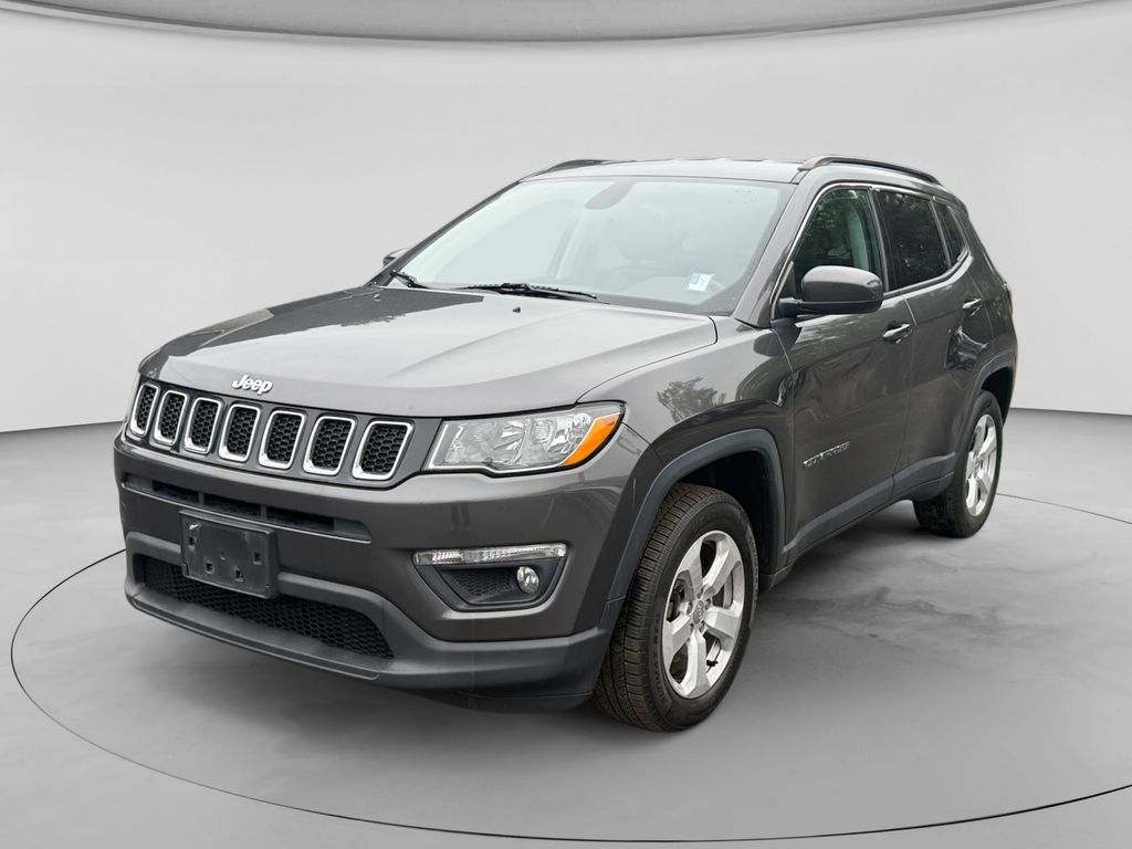 Gray (Granite Crystal Metallic Clearcoat) 2018 Jeep Compass SUV / Crossover Four-Wheel Drive 9-Speed Automatic