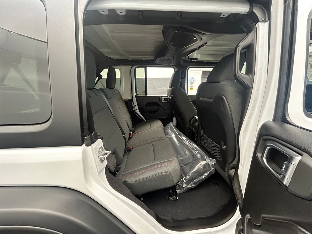 New 2026 Bright White Clearcoat Jeep Rubicon image 24