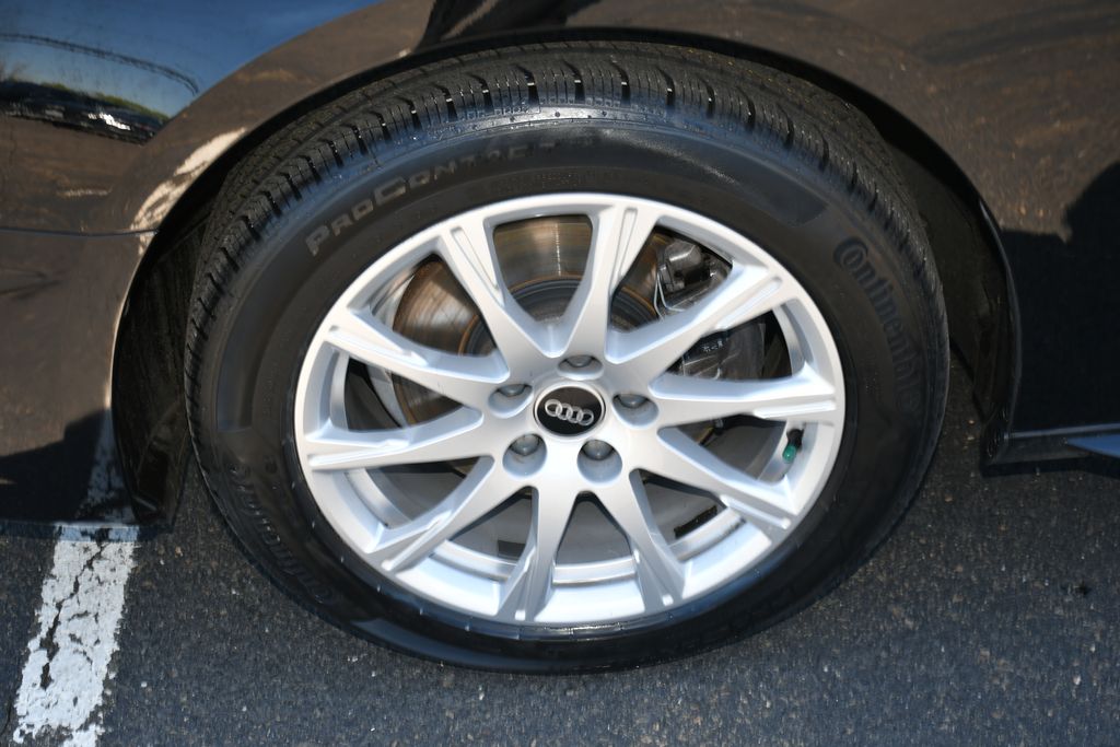 Thumbnail: 2023 Audi A4 - 14