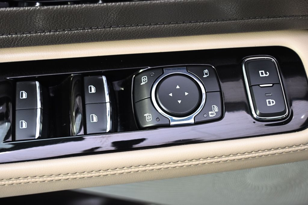 Certified Used 2021 Blue Lincoln Reserve image 24