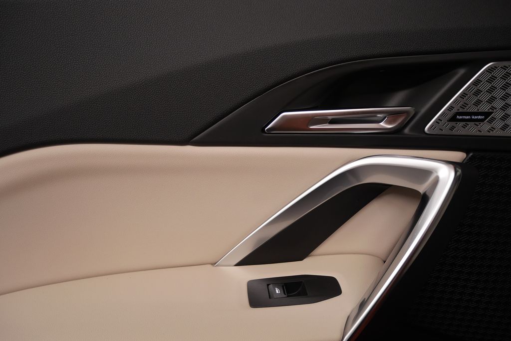 2025 BMW X1 xDrive28i 15