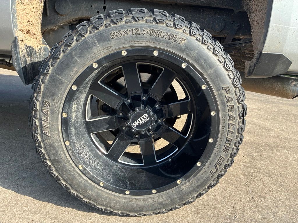 2016 Chevrolet Silverado 1500 LT Silver at Bravo Nissan