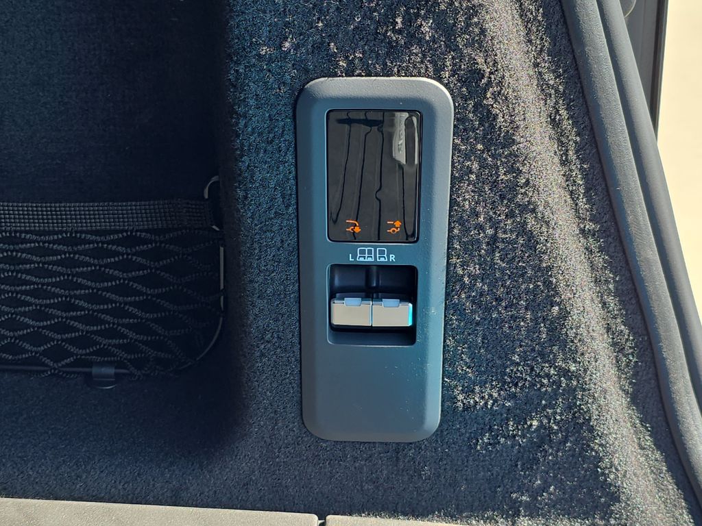 New 2026 Gray Land Rover Dynamic SE image 14