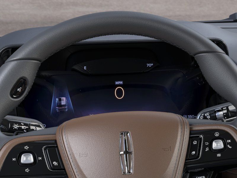 Thumbnail: 2026 Lincoln Aviator - 13